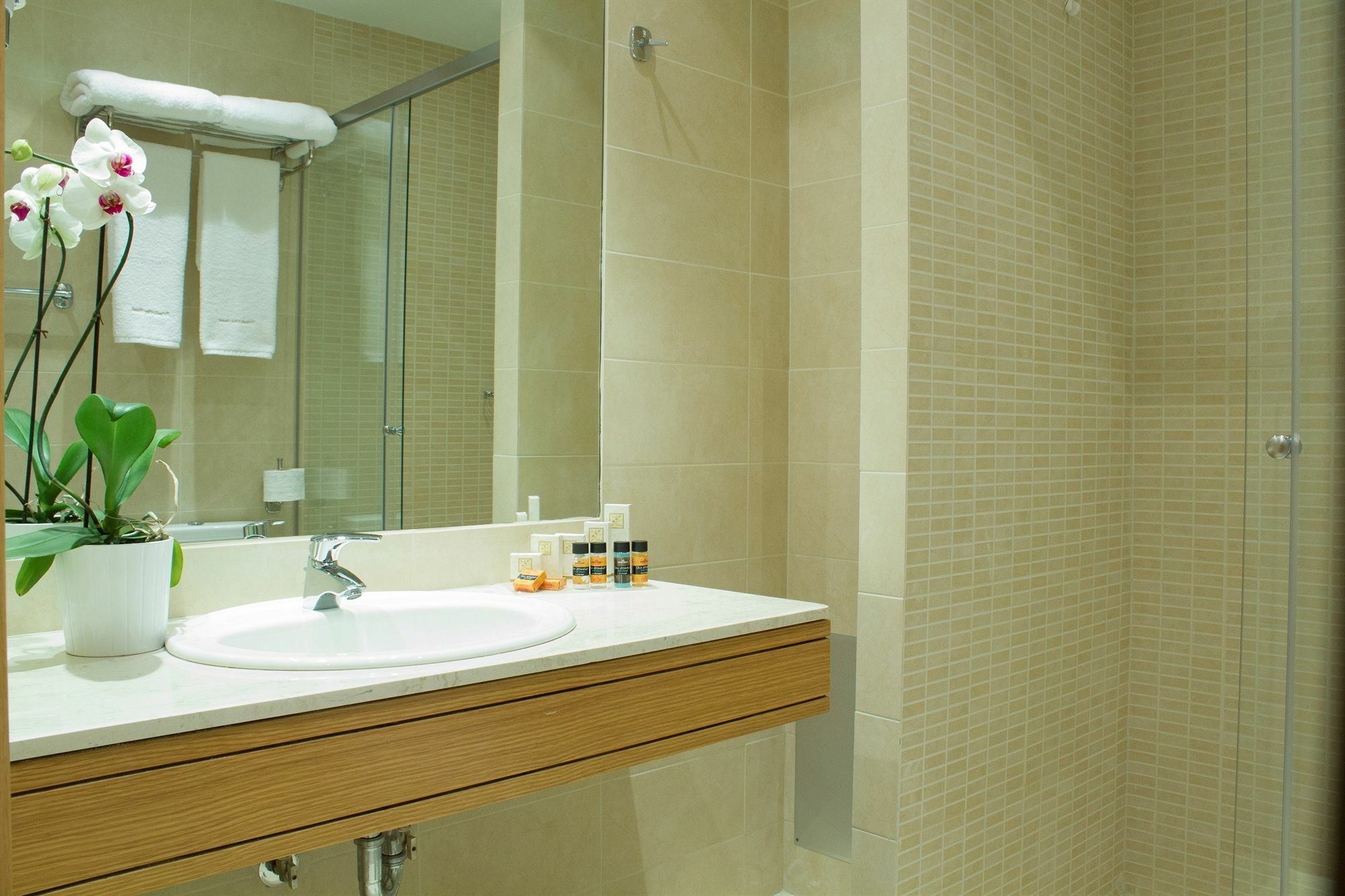 Tripoli City Hotel Екстер'єр фото